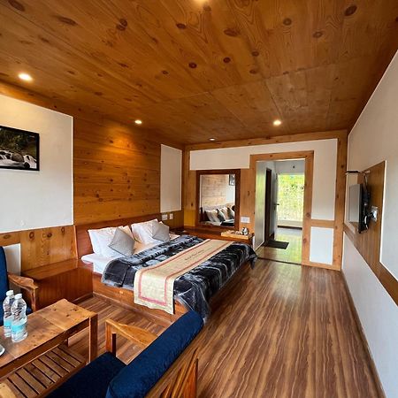 The Conifer Hotel Manali  Exterior photo